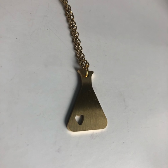 Gold Tone Scientific Heart Flask - Picture 4 of 4